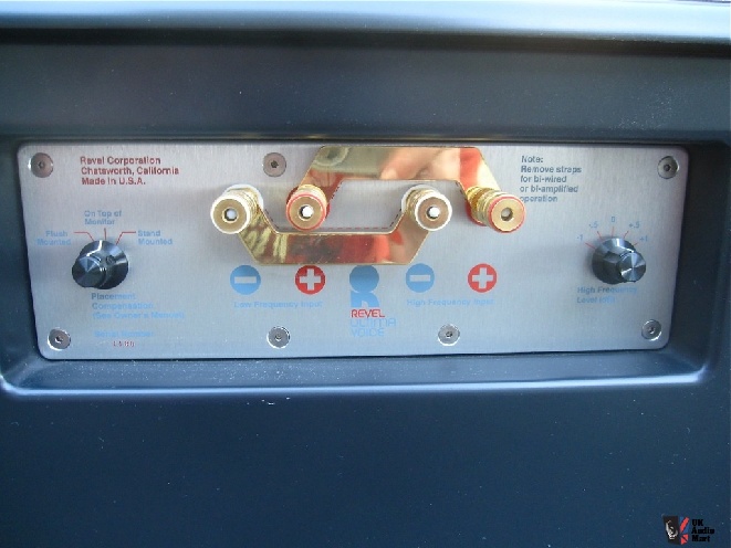 753257-revel_ultima_voice_center_channel_speaker.jpg
