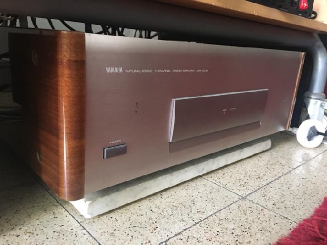 AVM3000.jpg