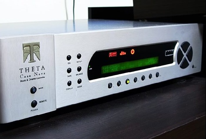 theta-casanova-preamp-3-700x472.jpg