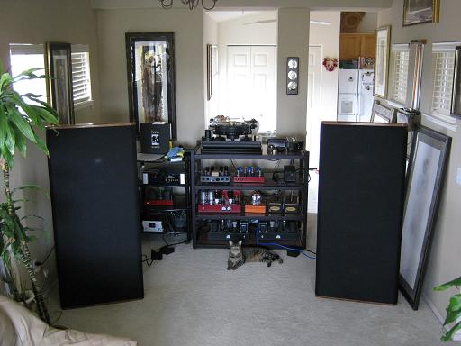 speakers004.jpg