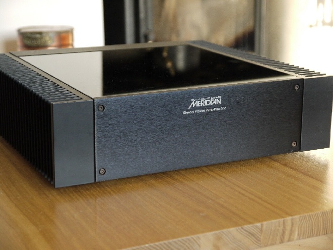 Meridian-555-Power-Amplifier.jpg