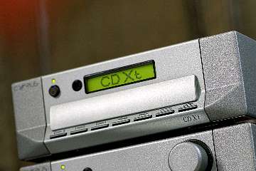 Cyrus_cdxt_b1-s.jpg