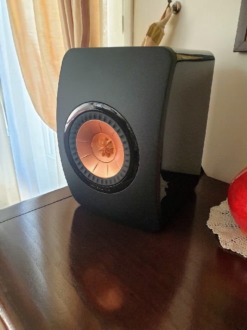 KEF 1.jpg