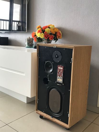 KEF1.jpg