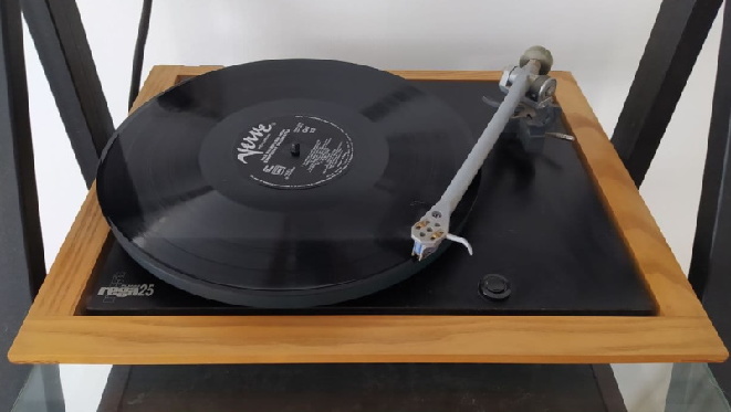 Rega P25.jpg