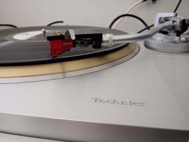 emt 006 technics.jpg