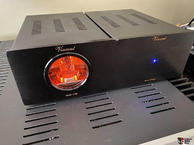 2974821-bee6e97f-vincent-pho-701-phono-preamplifier-mmmc.jpg