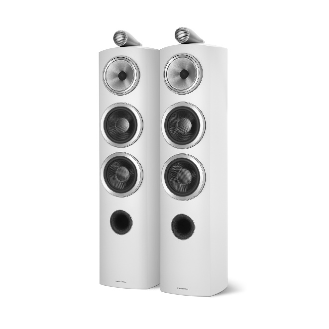 804d3white.jpg