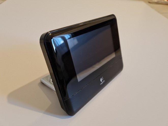 Logitech 1.jpg