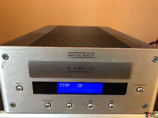 1827244-1d910307-musical-fidelity-x-ray-v3-cd-player.jpg