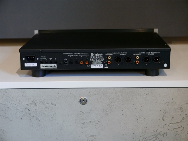 mcintosh-d100-4.jpg