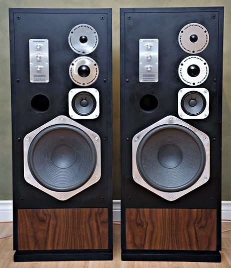 marantz-hd880-speakers.jpg