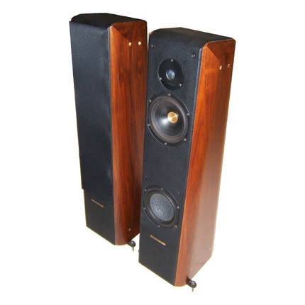 Sonus-Faber-Concerto-Grand-Piano.jpg