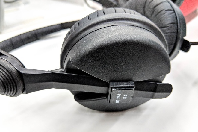 Sennheiser-hd25-ii-review.jpg
