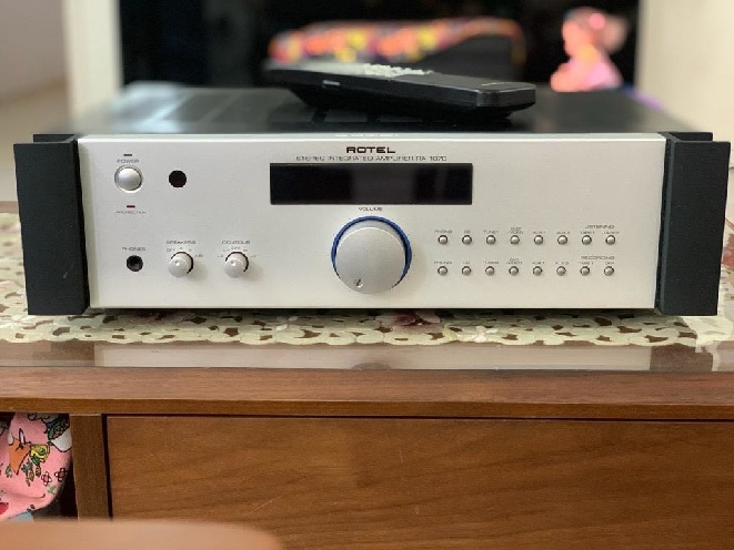 rotel_ra1070_integrated_amplif_1622357903_44a683d3_progressive.jpg