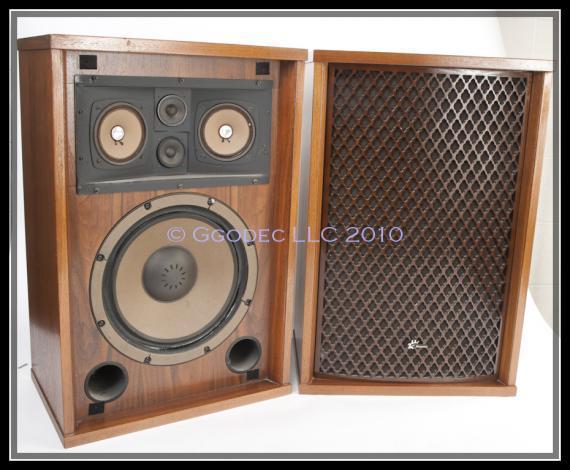 sansui sp-1700 speakers.jpg