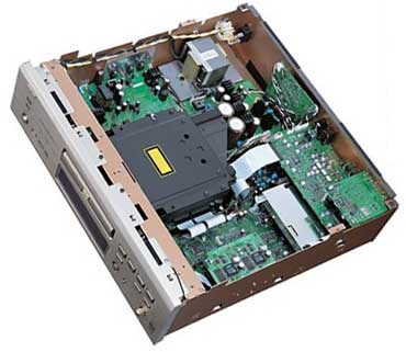 denon_dvd_a11_inside.jpg