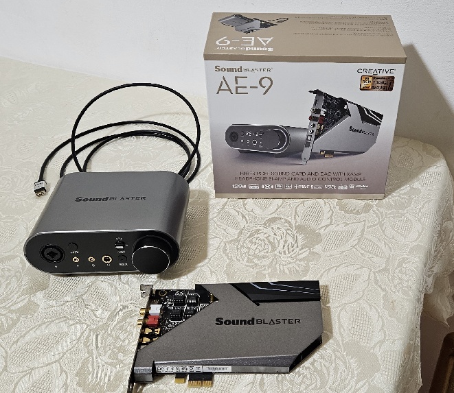 Creative AE-9 3.JPG