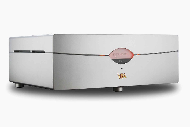 SIGNATURE-STEREO-POWER-AMPLIFIER-2.jpg