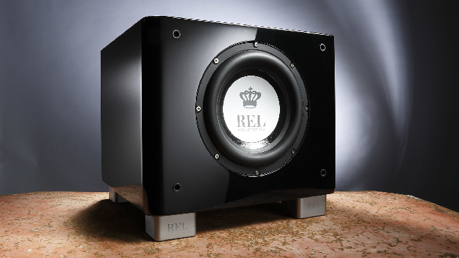 REL_T_7x_aufm.jpg