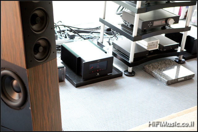 Munich High End Show 2009 Audio Physics Room