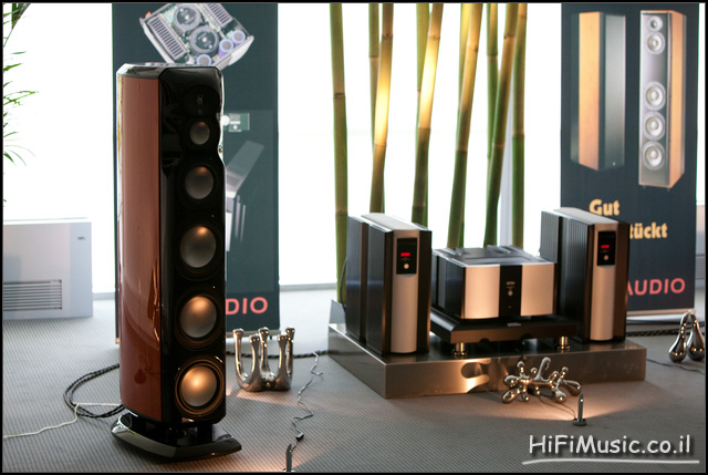 Munich High End Show 2009 Audio Revel & Mark Levinson Room